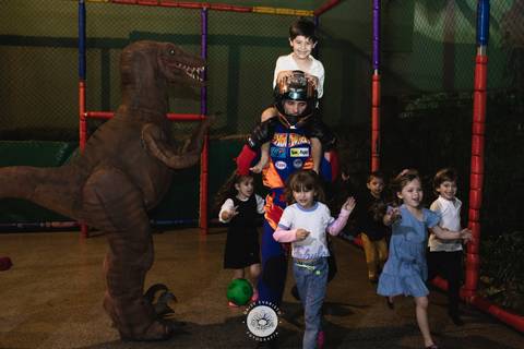 fotografo profissional em joinville daisy evaristo festa aniversario infantil miguel 5 anos adventure park'