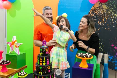 fotografo joinville, fotografo profissional, aniversario, fotografo de aniversario joinville, estudio de fotografia joinville, casa de festa carrossel festas, clara 8 anos'