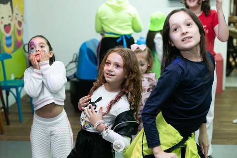 fotografo joinville, fotografo profissional, aniversario, fotografo de aniversario joinville, estudio de fotografia joinville, casa de festa carrossel festas, clara 8 anos'