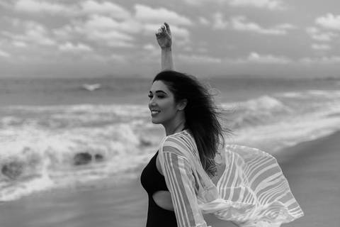 ensaio feminino daisy evaristo fotografia fotografo profissional praia protagonismo feminino joinville itapocu'