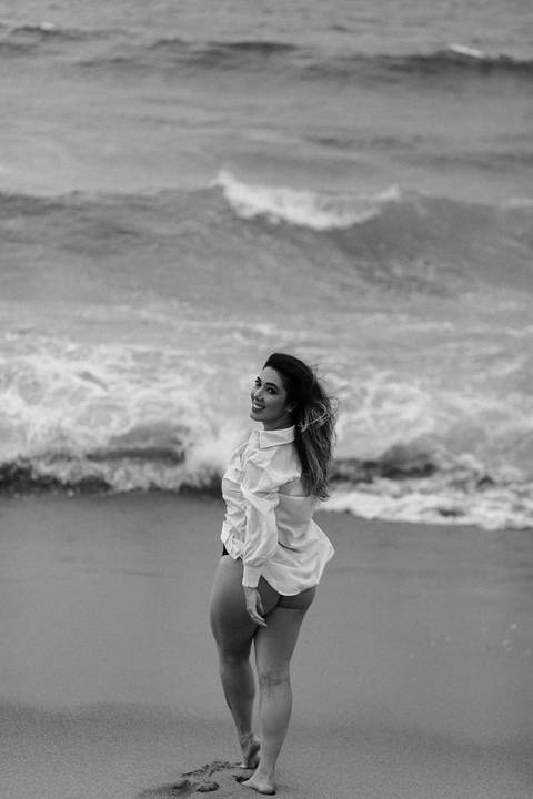 ensaio feminino daisy evaristo fotografia fotografo profissional praia protagonismo feminino joinville itapocu'