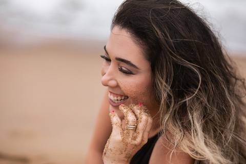 ensaio feminino daisy evaristo fotografia fotografo profissional praia protagonismo feminino joinville itapocu'