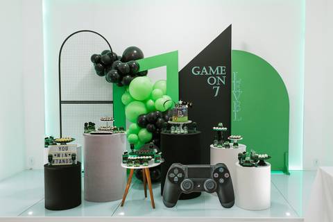 fotografa de aniversario joinville realeza festas kids decoração video game'