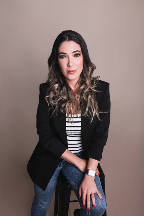 fotografo profissional joinville, estudio fotografia joinville, retrato corporativo externo, retrato para perfil corporativo, retrato perfil profissional, retrato perfil empreendedor, retrato redes sociais, maquiadora'