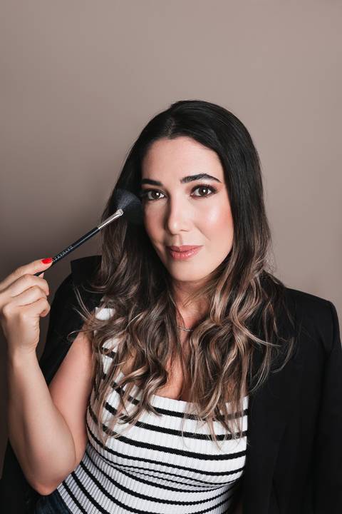 fotografo profissional joinville, estudio fotografia joinville, retrato corporativo externo, retrato para perfil corporativo, retrato perfil profissional, retrato perfil empreendedor, retrato redes sociais, maquiadora'