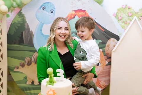 fotografo joinville, fotografo profissional, aniversario, fotografo de aniversario joinville, estudio de fotografia joinville, casa de festa festere joinville, in festa buffet joinville, Djennyfer Kock, Theodore 3 anos, dino baby'