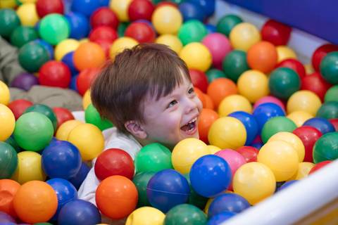 fotografo joinville, fotografo profissional, aniversario, fotografo de aniversario joinville, estudio de fotografia joinville, casa de festa festere joinville, in festa buffet joinville, Djennyfer Kock, Theodore 3 anos, dino baby'