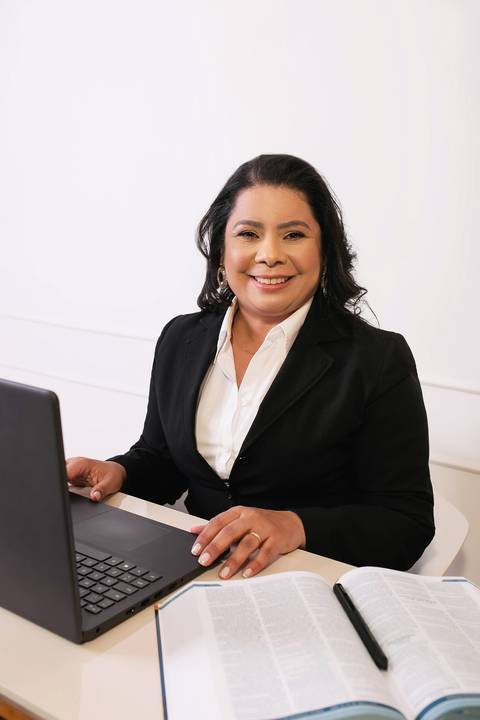 fotografo profissional joinville, estudio de fotografia joinville,  retrato corporativo em estudio, retrato para perfil corporativo, retrato de perfil profissional, retrato para perfil empreendedor, retrato redes sociais, retrato para linkedin, advogada'