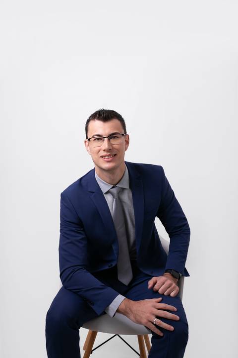 ThiagoSP_advogdo_joinville_retrato de perfil corporativo estudio fotografico linkedin redes sociais OAB'