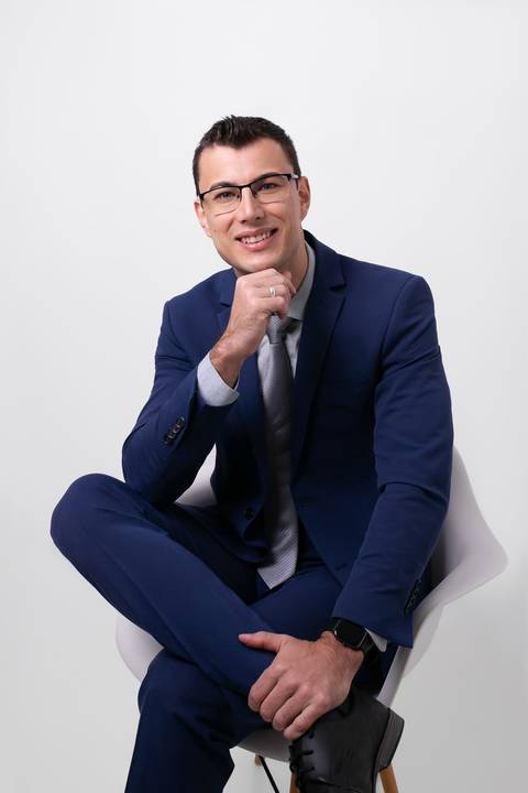 ThiagoSP_advogdo_joinville_retrato de perfil corporativo estudio fotografico linkedin redes sociais OAB'