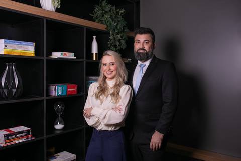 retrato perfil corporativo advogado 
 escritorio advocacia pacheco cunha OAB joinville fotografo'