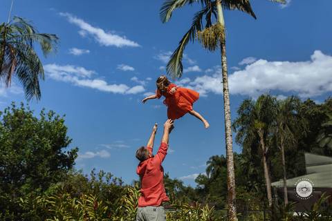 ensaio natal em casa familia ana samir carmel fotografo profissional joinville casamento aniversario fotografa estudio de fotografia'