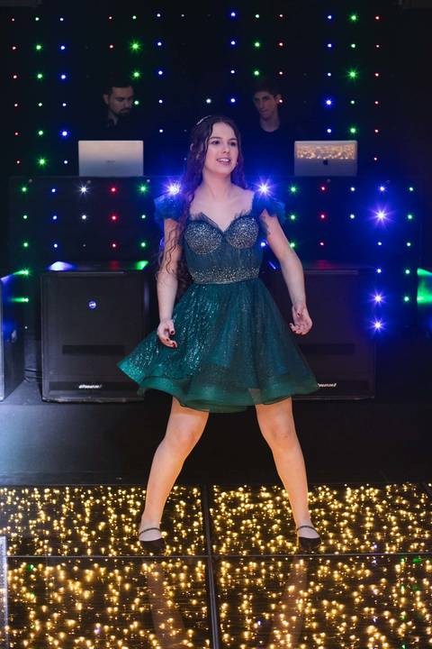 Ana cecilia 15 anos daisy deise deisy evaristo realeza fotografo profissional fotografa joinville valsa'