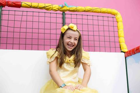 fotografo de aniversario joinville diverplay carrossel festere king park pety paio mulher maravilha decoração festa fantasia nicole 8 anos'