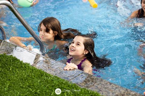 fotografo de aniversario casamento ensaio gravidez gravida gestante joinville Miguel Sofia Comunhao aventura rural piscina festa daisy evaristo deise'