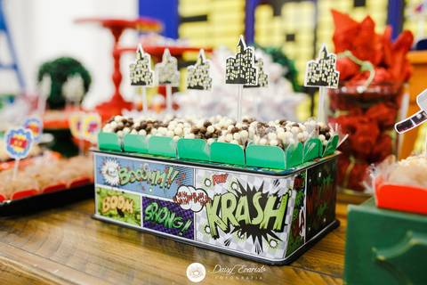 fotografo aniversario casamento ensaio gestante gravida gravidez estudio joinville festa capitao america festere festas fotografia decoração mulher maravilha'