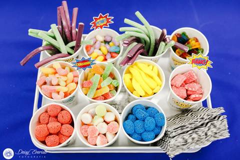 fotografo aniversario casamento ensaio gestante gravida gravidez estudio joinville festa capitao america festere festas fotografia decoração mulher maravilha'