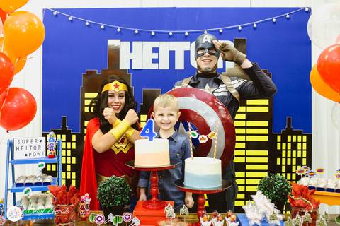 fotografo aniversario casamento ensaio gestante gravida gravidez estudio joinville festa capitao america festere festas fotografia decoração mulher maravilha'