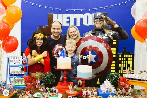 fotografo aniversario casamento ensaio gestante gravida gravidez estudio joinville festa capitao america festere festas fotografia decoração mulher maravilha'