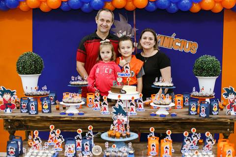 fotografo joinville doce de papel festa aniversario decoração dragon ball goku gestante ensaio casamento papelaria personalizada'