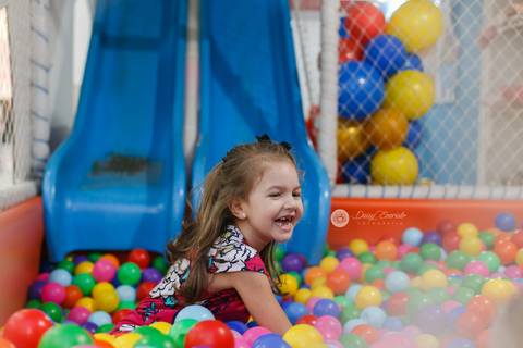 fotografo aniversário joinville casa de festa balanço eventos decoração bailarina Lia 6 anos'
