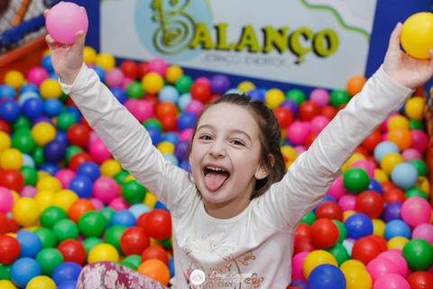 fotografo aniversário joinville casa de festa balanço eventos decoração bailarina Lia 6 anos'
