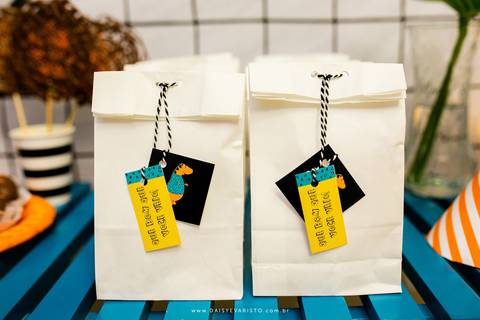 fotografo aniversario joinville festere pety paio casa de festa joinville fabrica de festas decoração dinossauros Caio 3 anos'