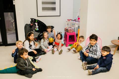 fotografo aniversario joinville festere pety paio casa de festa joinville fabrica de festas decoração dinossauros Caio 3 anos'