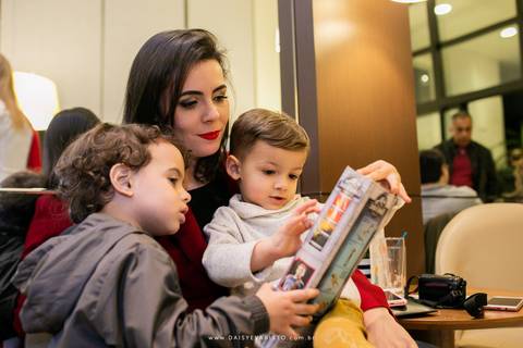 fotografo aniversario joinville festere pety paio casa de festa joinville fabrica de festas decoração dinossauros Caio 3 anos'