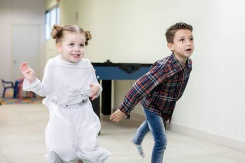 fotografo aniversario joinville festere pety paio casa de festa joinville fabrica de festas aquarela festas decoração brincanto festas star wars princesa leia Klara 5 anos'