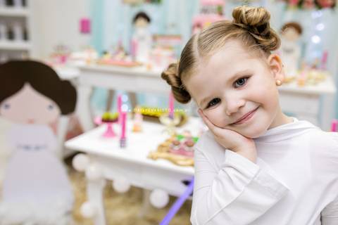 fotografo aniversario joinville festere pety paio casa de festa joinville fabrica de festas aquarela festas decoração brincanto festas star wars princesa leia Klara 5 anos'