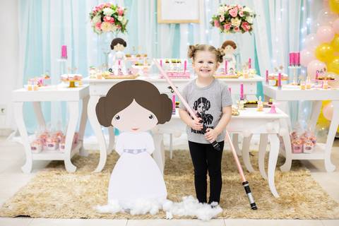 fotografo aniversario joinville festere pety paio casa de festa joinville fabrica de festas aquarela festas decoração brincanto festas star wars princesa leia Klara 5 anos'