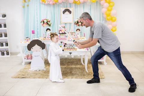 fotografo aniversario joinville festere pety paio casa de festa joinville fabrica de festas aquarela festas decoração brincanto festas star wars princesa leia Klara 5 anos'