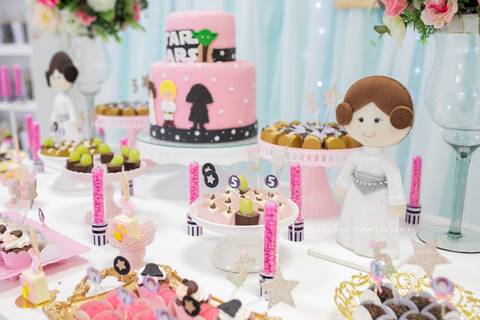 fotografo aniversario joinville festere pety paio casa de festa joinville fabrica de festas aquarela festas decoração brincanto festas star wars princesa leia Klara 5 anos'