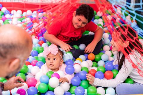 decoração fotografo aniversario joinville festere pety paio casa de festa joinville fabrica de festas aquarela festas jardim rosa helena 1 ano'