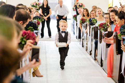 fotografo de casamento joinville sitio das bromelias salto II mini wedding noiva linda noivo lindo ilma socha agape olinda klug cerimonialista decoração Fran e Thiago Igreja Luterana Joinville Deise Deisy Daysi Daisy Evaristo Fotografa pajem lindo'