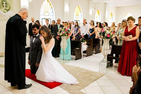 fotografo de casamento joinville sitio das bromelias salto II mini wedding noiva linda noivo lindo ilma socha agape olinda klug cerimonialista decoração Fran e Thiago Igreja Luterana Joinville Deise Deisy Daysi Daisy Evaristo Fotografa emoção'