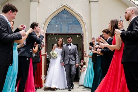 fotografo de casamento joinville sitio das bromelias salto II mini wedding noiva linda noivo lindo ilma socha agape olinda klug cerimonialista decoração Fran e Thiago Igreja Luterana Joinville Deise Deisy Daysi Daisy Evaristo Fotografa saida noivos bolha'