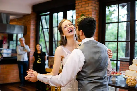 fotografo de casamento joinville sitio das bromelias salto II mini wedding noiva linda noivo lindo ilma socha agape olinda klug cerimonialista decoração Fran e Thiago Igreja Luterana Joinville Deise Deisy Daysi Daisy Evaristo Fotografa valsa'