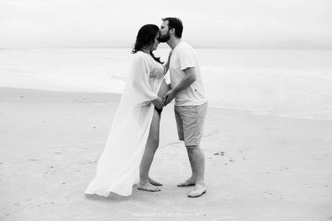 ensaio gestante gravidez na praia sao francisco do sul maternidade fotografo joinville ensaio em casa revista babies ensaio lindo deise evaristo fotografo profissional gravida linda'