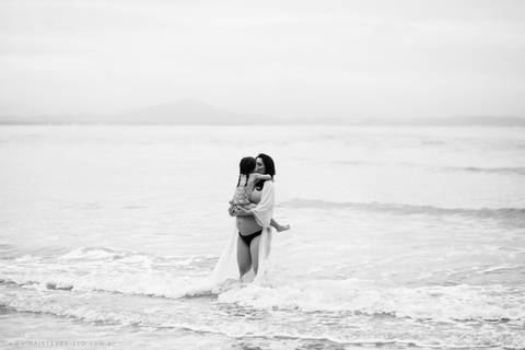 ensaio gestante gravidez na praia sao francisco do sul maternidade fotografo joinville ensaio em casa revista babies ensaio lindo deise evaristo fotografo profissional gravida linda'