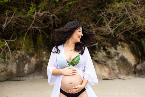 ensaio gestante gravidez na praia sao francisco do sul maternidade fotografo joinville ensaio em casa revista babies ensaio lindo deise evaristo fotografo profissional gravida linda'