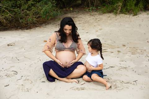 ensaio gestante gravidez na praia sao francisco do sul maternidade fotografo joinville ensaio em casa revista babies ensaio lindo deise evaristo fotografo profissional gravida linda'