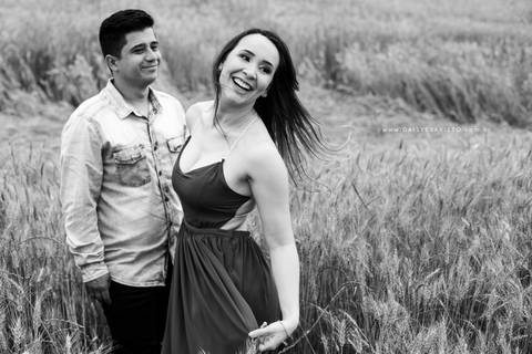 fotografo casamento ensaio gestante gravidez pre casamento noivos joinville campo alegre tais e kennedy balão campo trigo ensaio lindo campo alegre felicidade mini wedding'