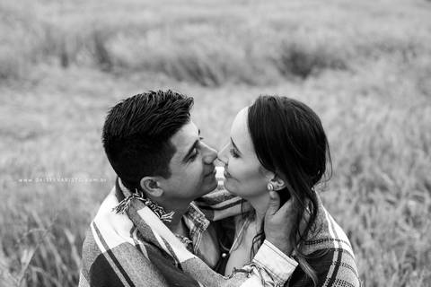 fotografo casamento ensaio gestante gravidez pre casamento noivos joinville campo alegre tais e kennedy balão campo trigo ensaio lindo campo alegre felicidade mini wedding'