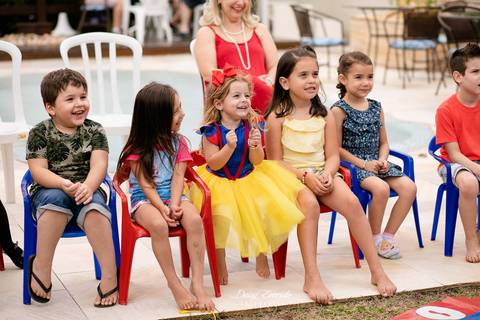 fotografo aniversario joinville festere pety paio casa de festa DIY joinville fabrica de festas aquarela festas decoração brincanto festas Malu 4 anos branca de neve'