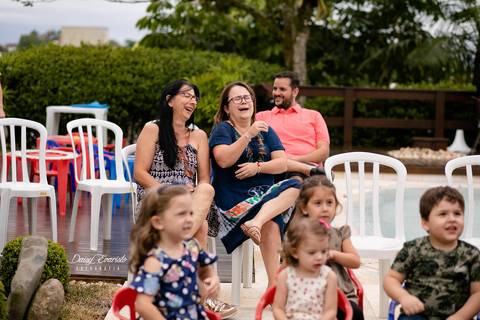 fotografo aniversario joinville festere pety paio casa de festa DIY joinville fabrica de festas aquarela festas decoração brincanto festas Malu 4 anos branca de neve'