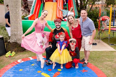 fotografo aniversario joinville festere pety paio casa de festa DIY joinville fabrica de festas aquarela festas decoração brincanto festas Malu 4 anos branca de neve'