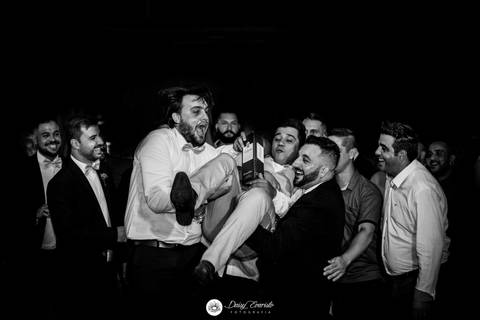 fotografo casamento joinville deise dayse daysi daisy evaristo JEV decorações local para casamento recanto santa catarina tais coradelli e kennedy são judas tadeu'