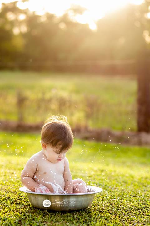 fotografia fotografo infantil familia gestante aniversario joinville banho banheira aluminio ar livre externo maria alice jaque thiago cowntry smash the cake'